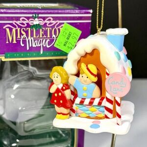 VTG 1991 Mistletoe Magic Collection Christmas Ornament Candy Lane House with Box
